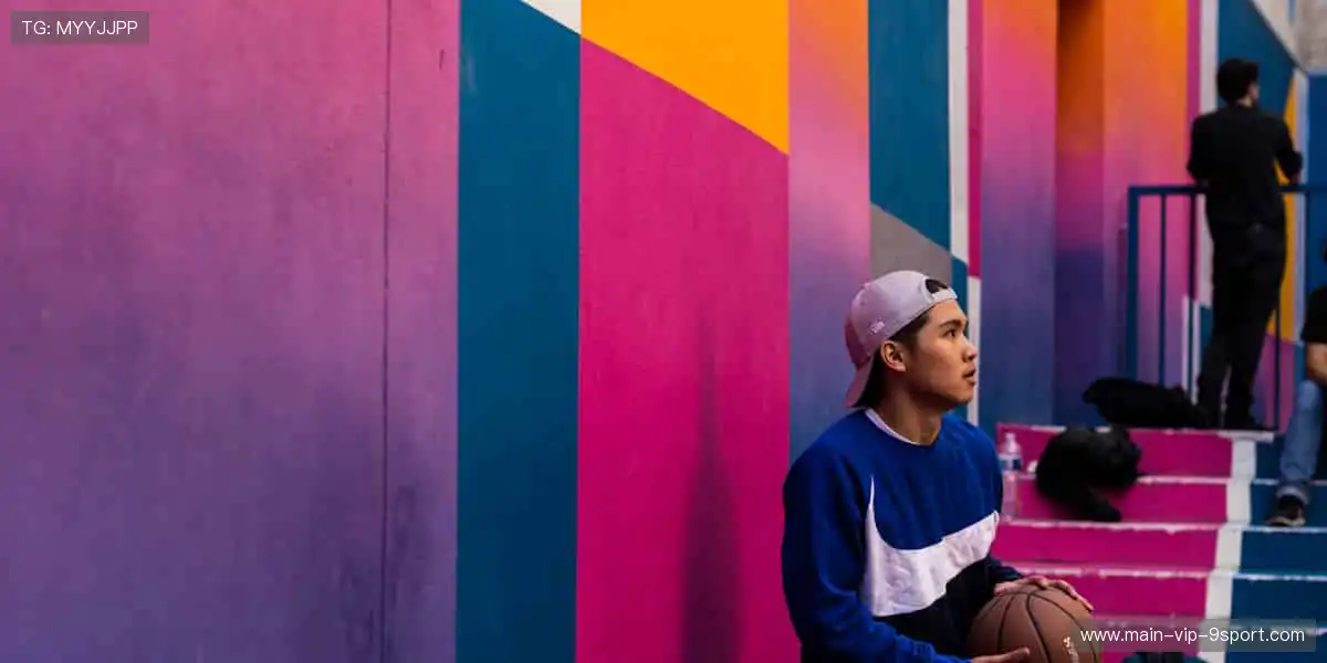 🎁 珍藏热爱，周边好物点燃你的主场！